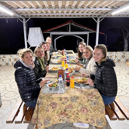 Kızılot Mavi Cennet Camping Caravan מראה חיצוני תמונה