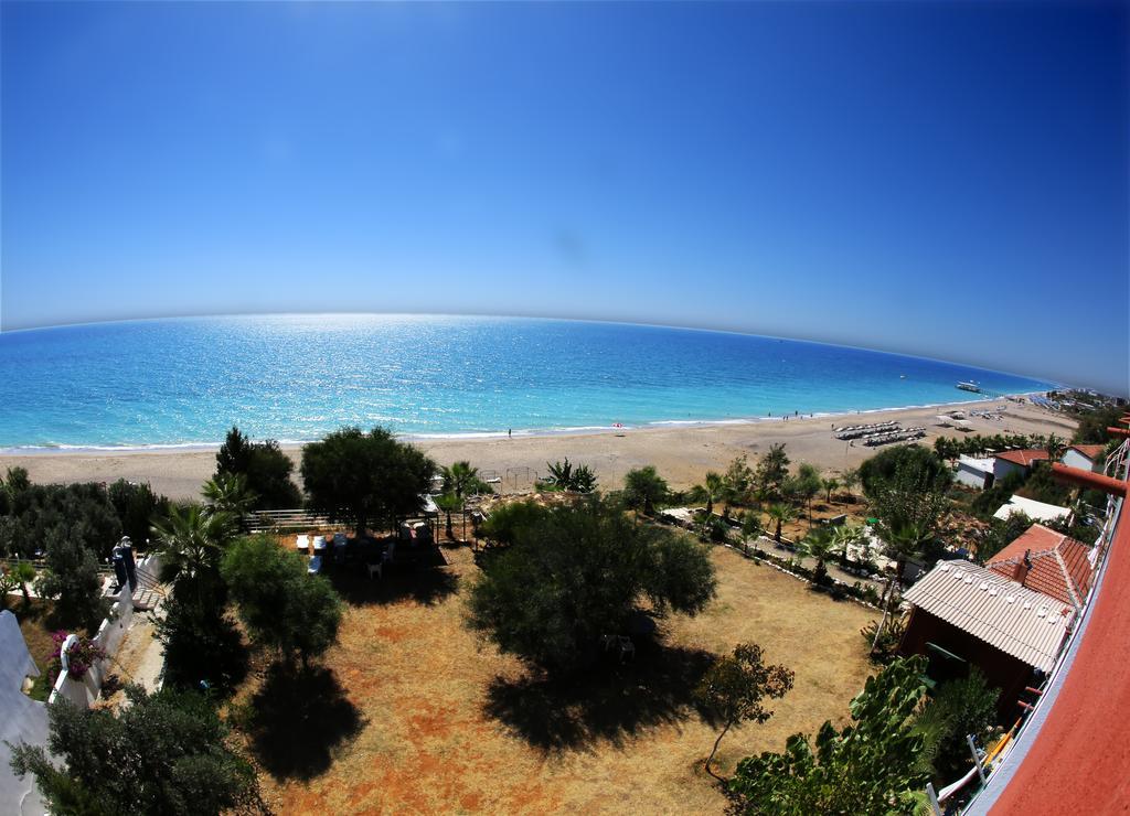 Kızılot Mavi Cennet Camping Caravan מראה חיצוני תמונה
